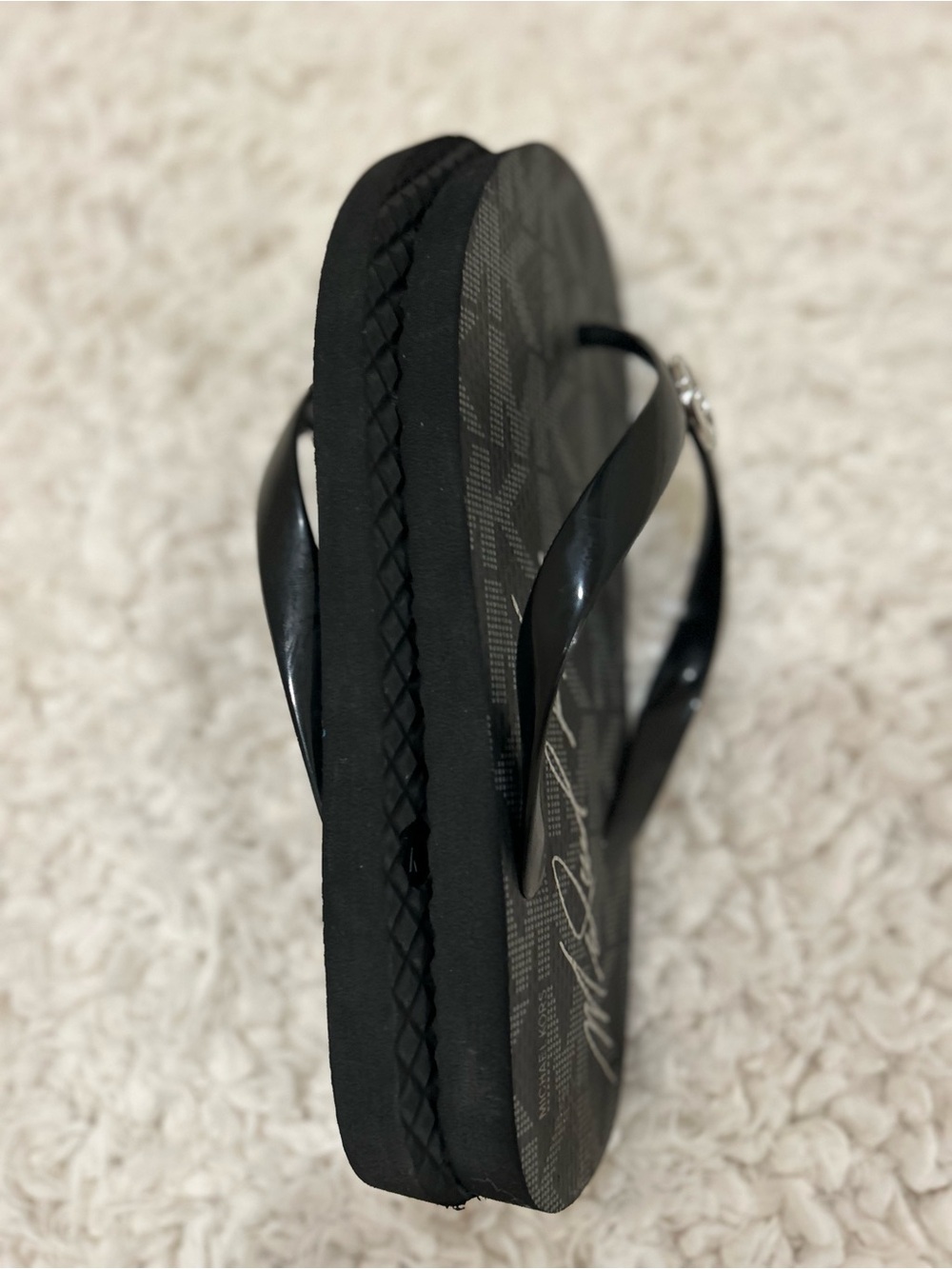 Michael Kors Black Logo Jelly Flip Flops - Picture 5 of 6